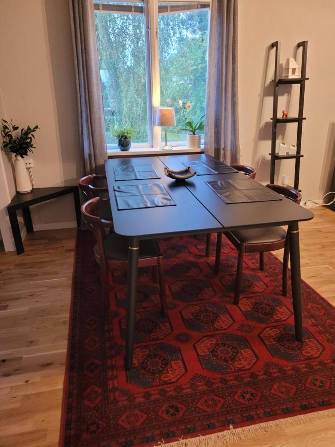 Lovely, Spacious With Free Parking Sandviken